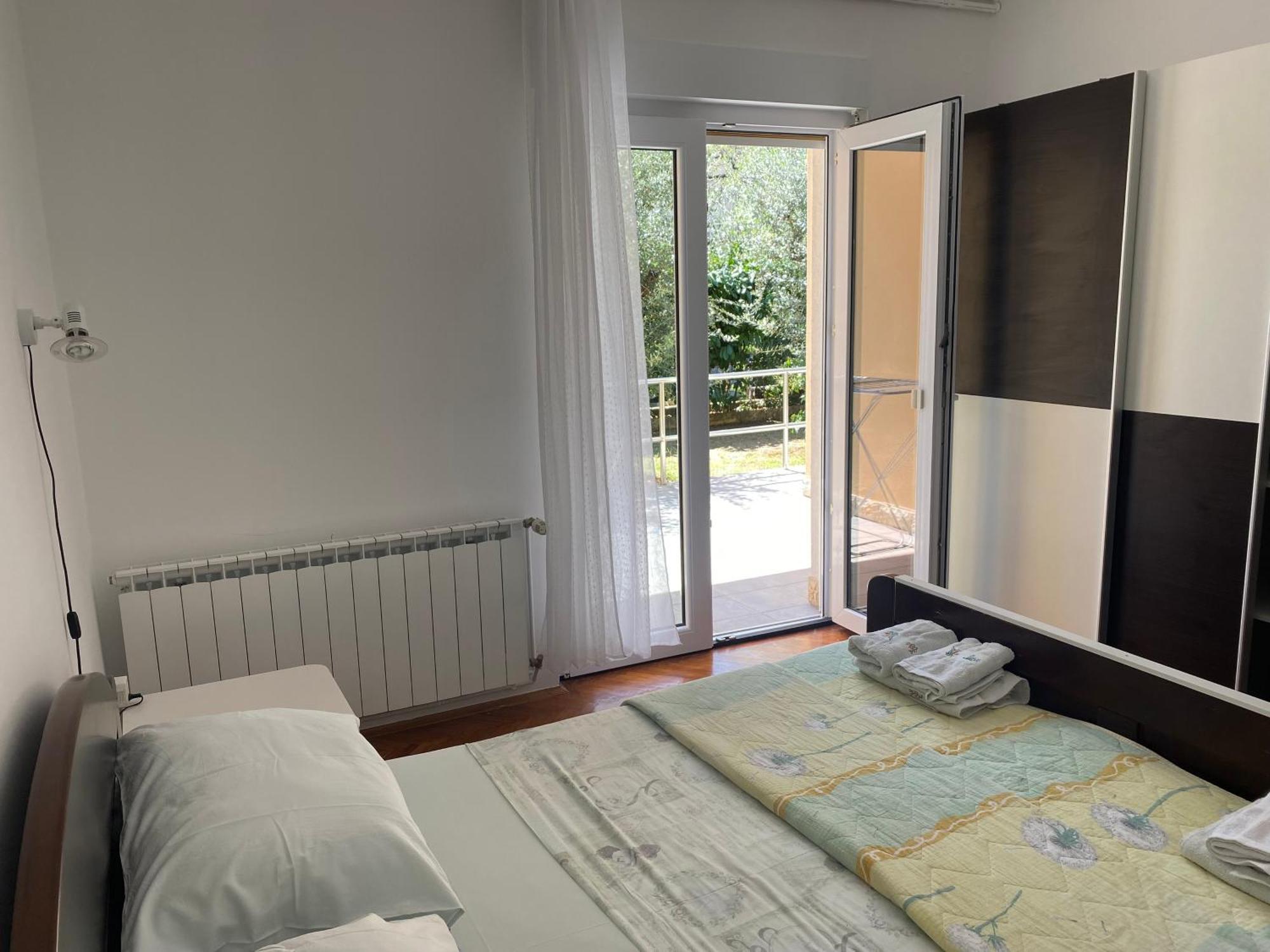 קרק Apartments Topic & Krk Central Location מראה חיצוני תמונה